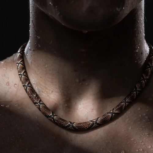 Snakelace – The Viral Snake Necklace